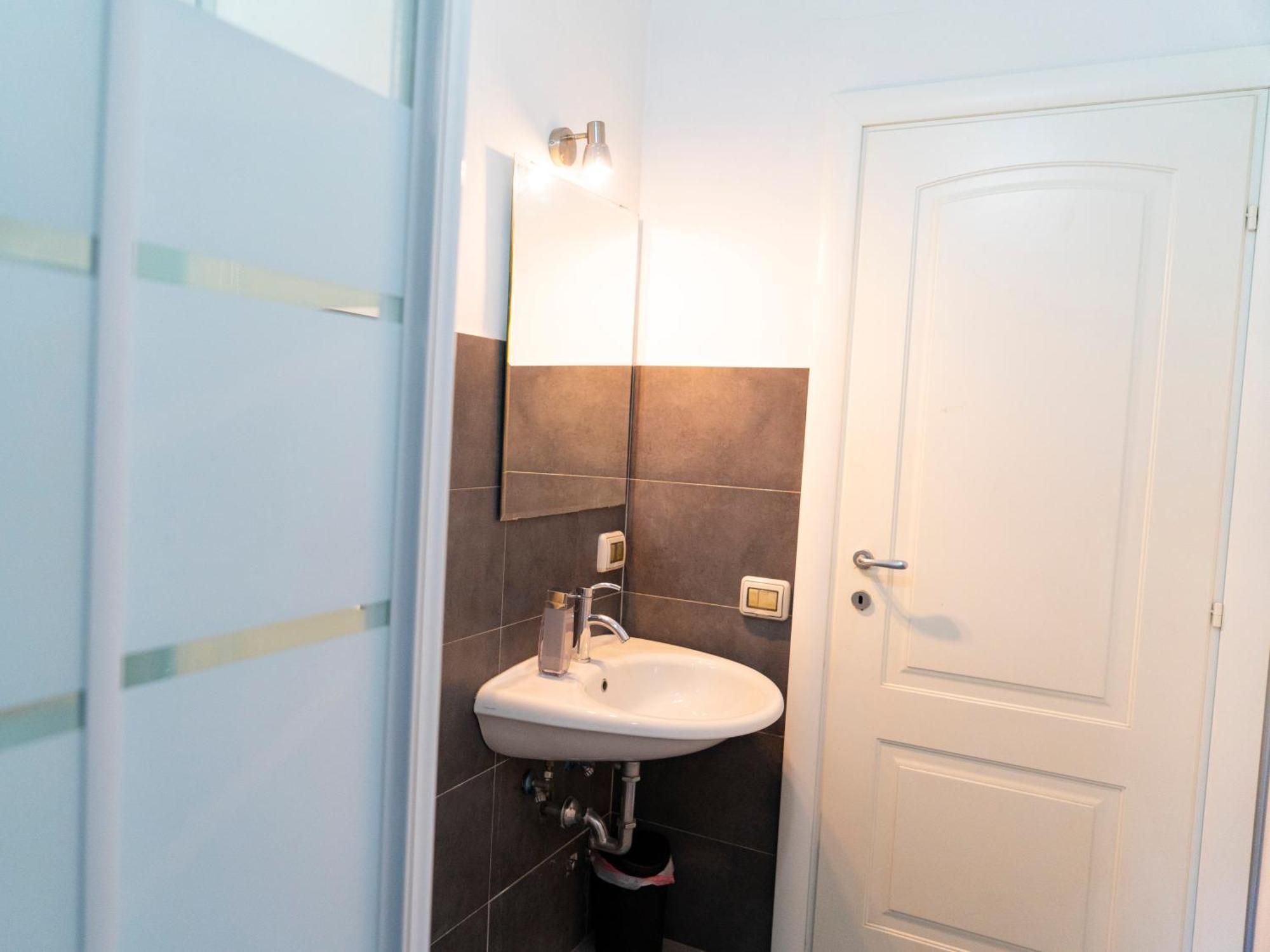 Salotto Piramide Bed and Breakfast Rom Rum bild