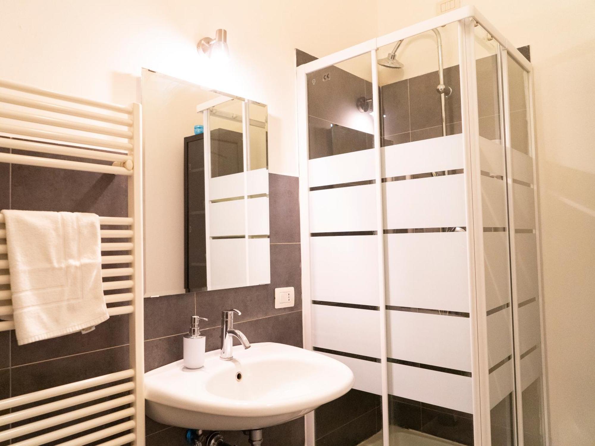 Salotto Piramide Bed and Breakfast Rom Rum bild